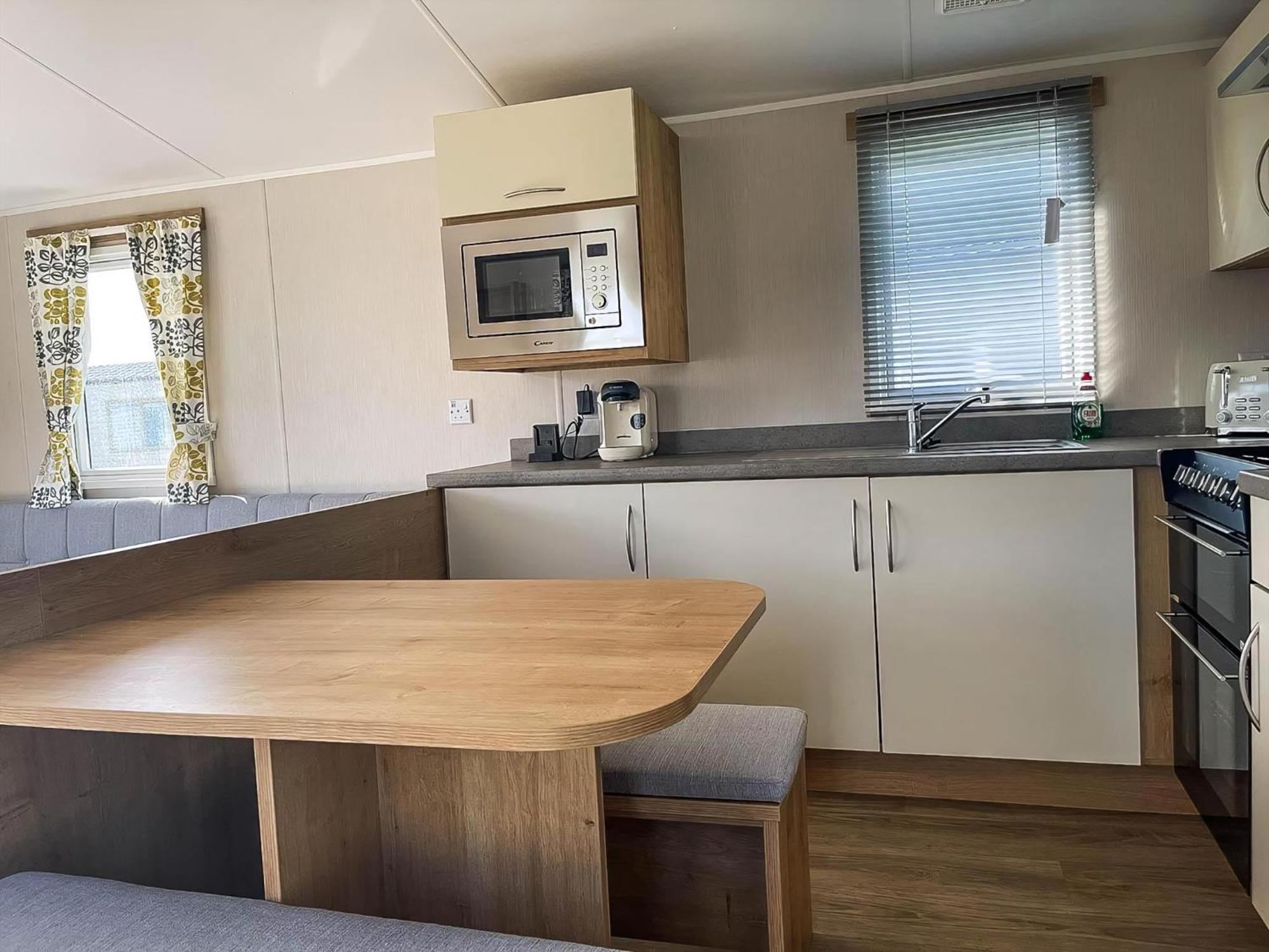 Готель Lovely 8 Berth Caravan For Hire At Barmston Beach Holiday Park Ref 62002O Lund Екстер'єр фото